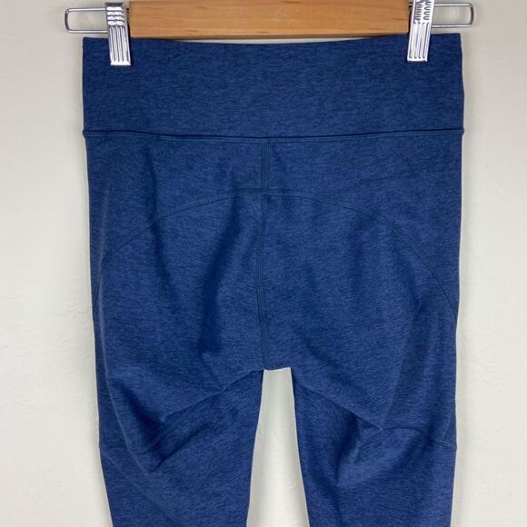 Outdoor Voices Techsweat Flex Crop Leggings - Heathered Blue - Picture 7 of 8